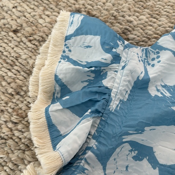 New with tag Voy Fringe trimmed ruffle sleeve print top size small - Picture 3 of 6